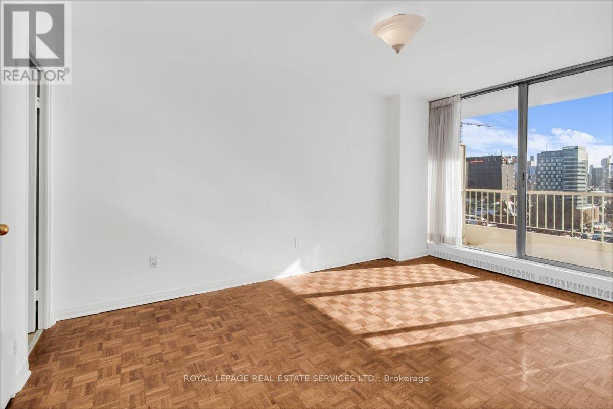 1005 - 190 St George Street, Toronto, Ontario  M5R 2N4 - Photo 10 - C12747868