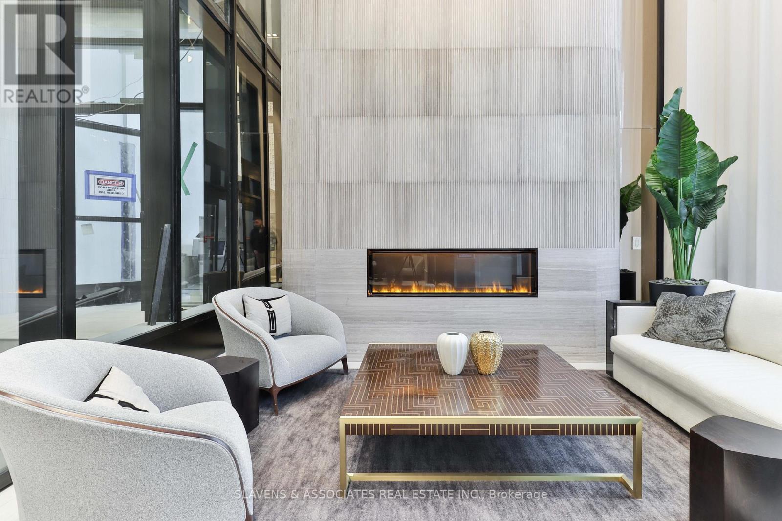 1103 - 2020 Bathurst Street, Toronto, Ontario  M5P 3L1 - Photo 3 - C12747882