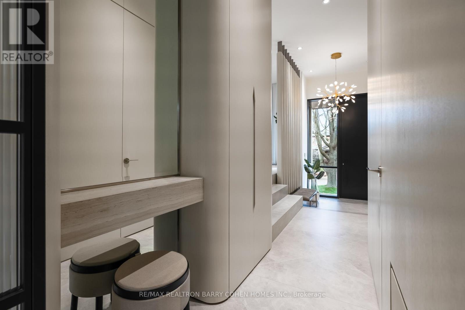 39 Chudleigh Avenue, Toronto, Ontario  M4R 1T1 - Photo 4 - C12747954