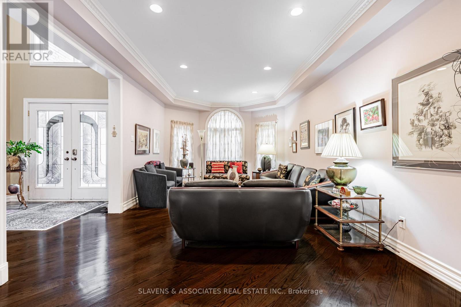 221 Pleasant Avenue, Toronto, Ontario  M2M 1M6 - Photo 5 - C12747960