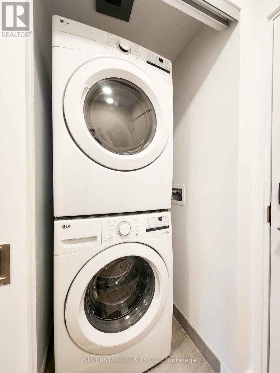 203 - 1720 Bayview Avenue, Toronto, Ontario  M4G 0E5 - Photo 10 - C12748052