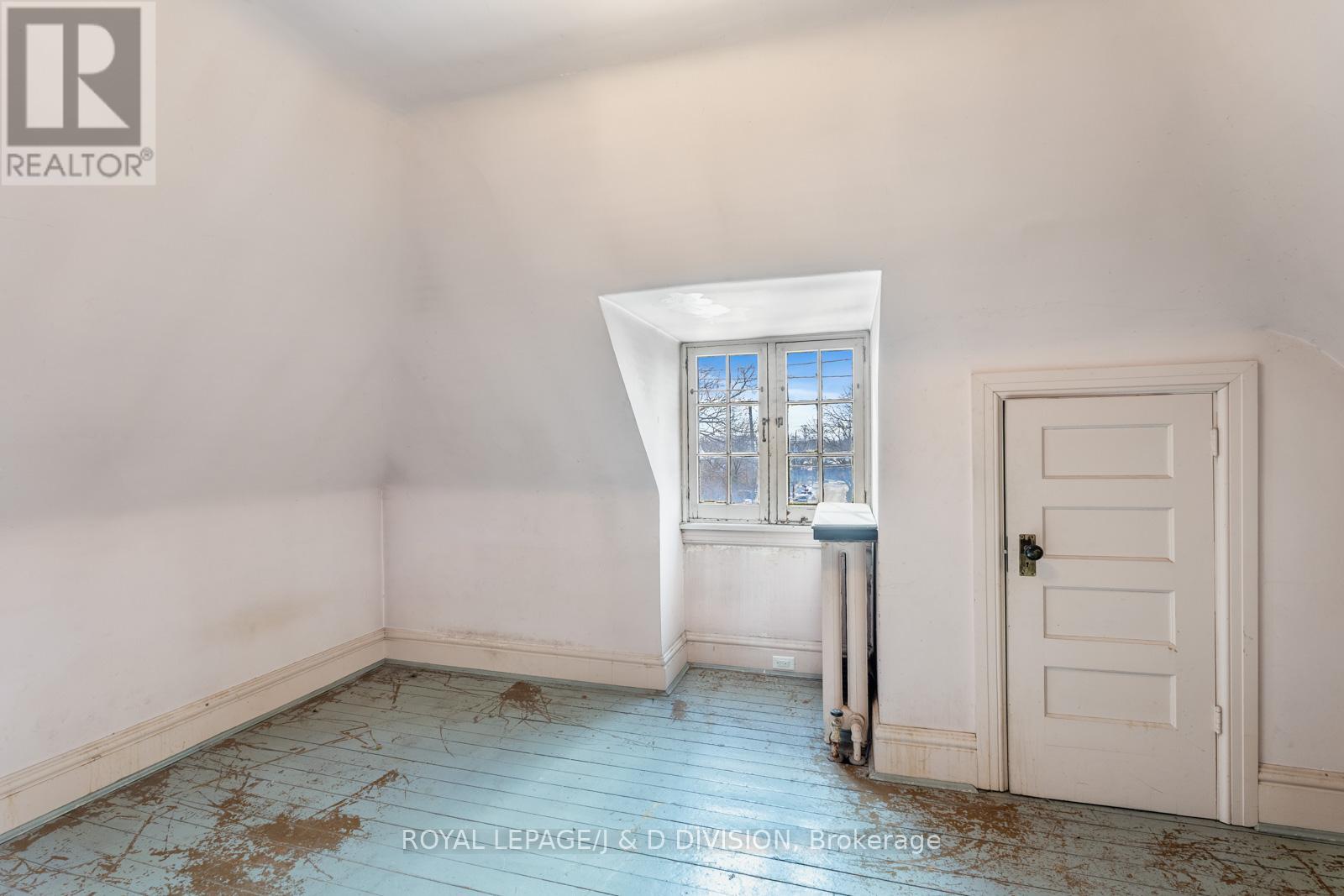 64 Heathdale Road, Toronto, Ontario  M6C 1M8 - Photo 25 - C12748118