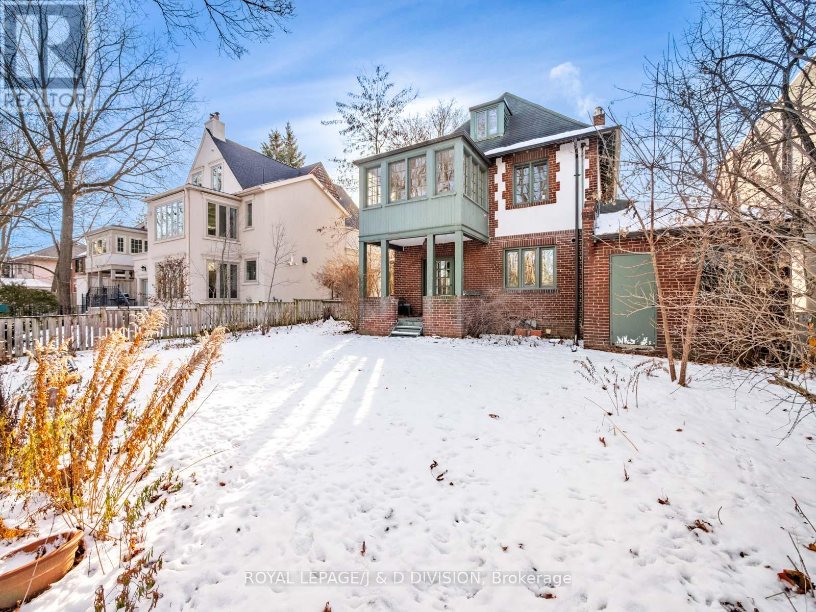 64 Heathdale Road, Toronto, Ontario  M6C 1M8 - Photo 28 - C12748118