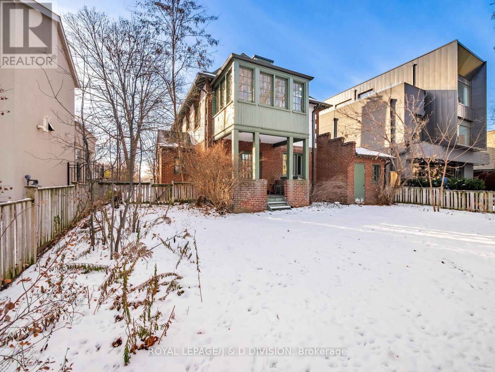 64 Heathdale Road, Toronto, Ontario  M6C 1M8 - Photo 31 - C12748118