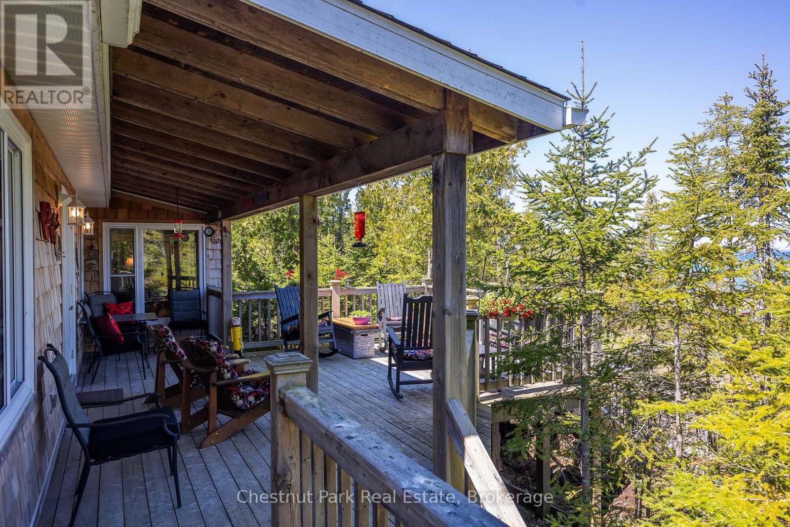 94 Zorra Drive, Northern Bruce Peninsula, Ontario  N0H 2R0 - Photo 11 - X12747832