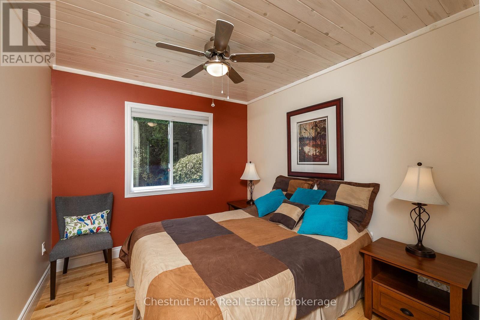 94 Zorra Drive, Northern Bruce Peninsula, Ontario  N0H 2R0 - Photo 37 - X12747832