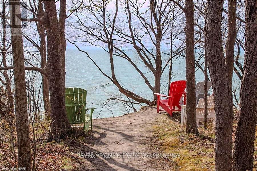 74767 Elm Crescent, Bluewater, Ontario  N0M 1G0 - Photo 44 - X12748092