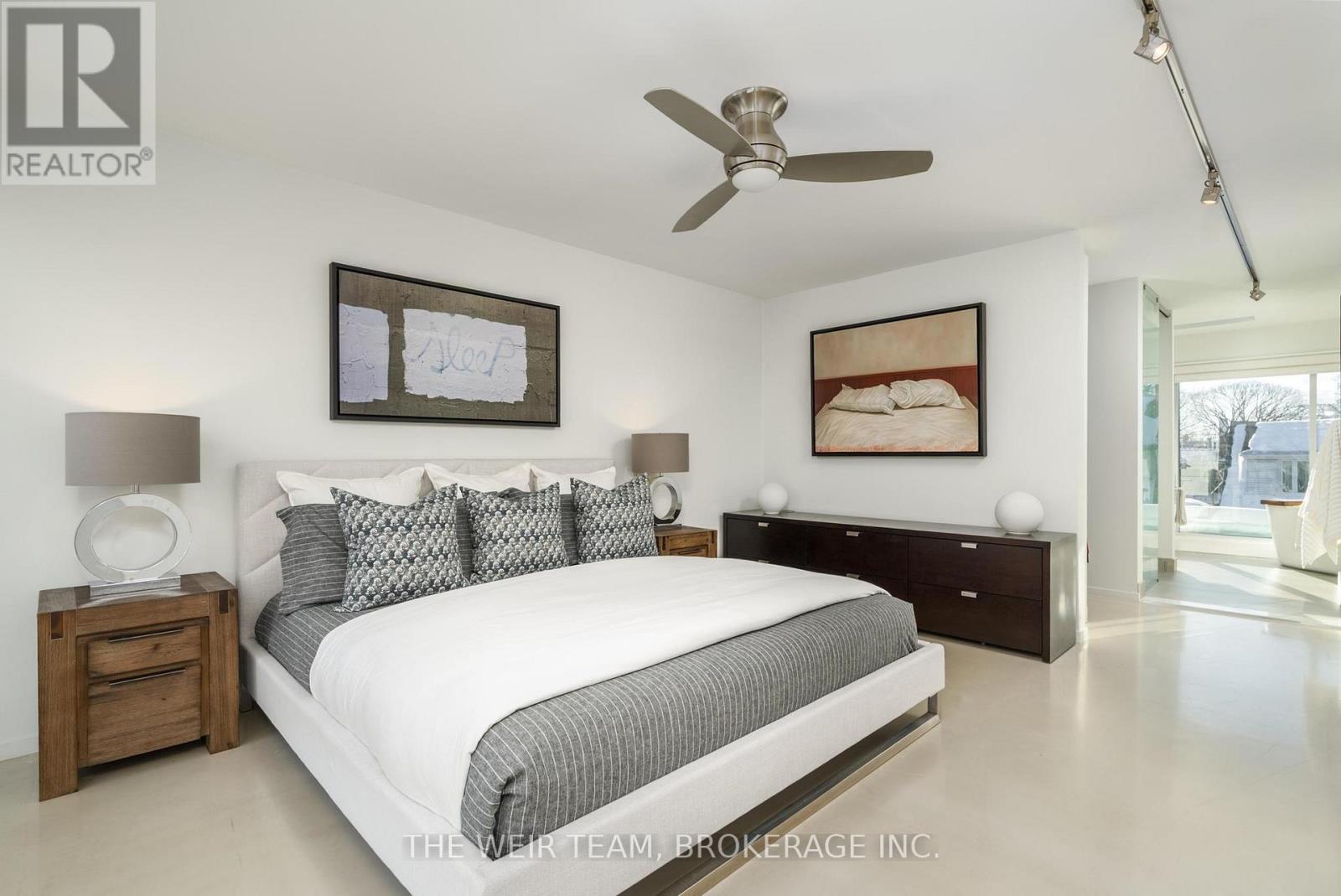 63 Wembley Drive, Toronto, Ontario  M4L 3C9 - Photo 15 - E12747906