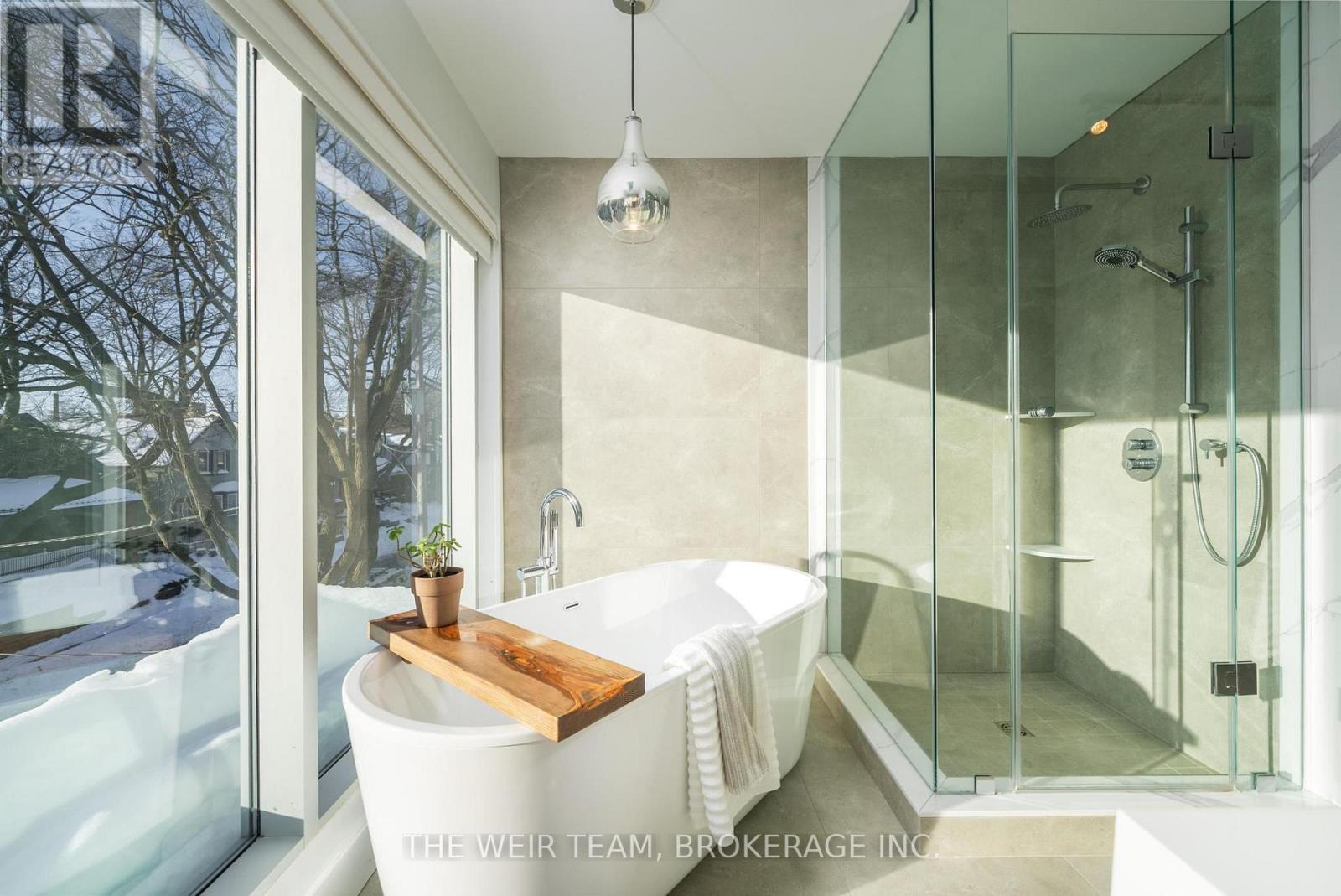 63 Wembley Drive, Toronto, Ontario  M4L 3C9 - Photo 17 - E12747906