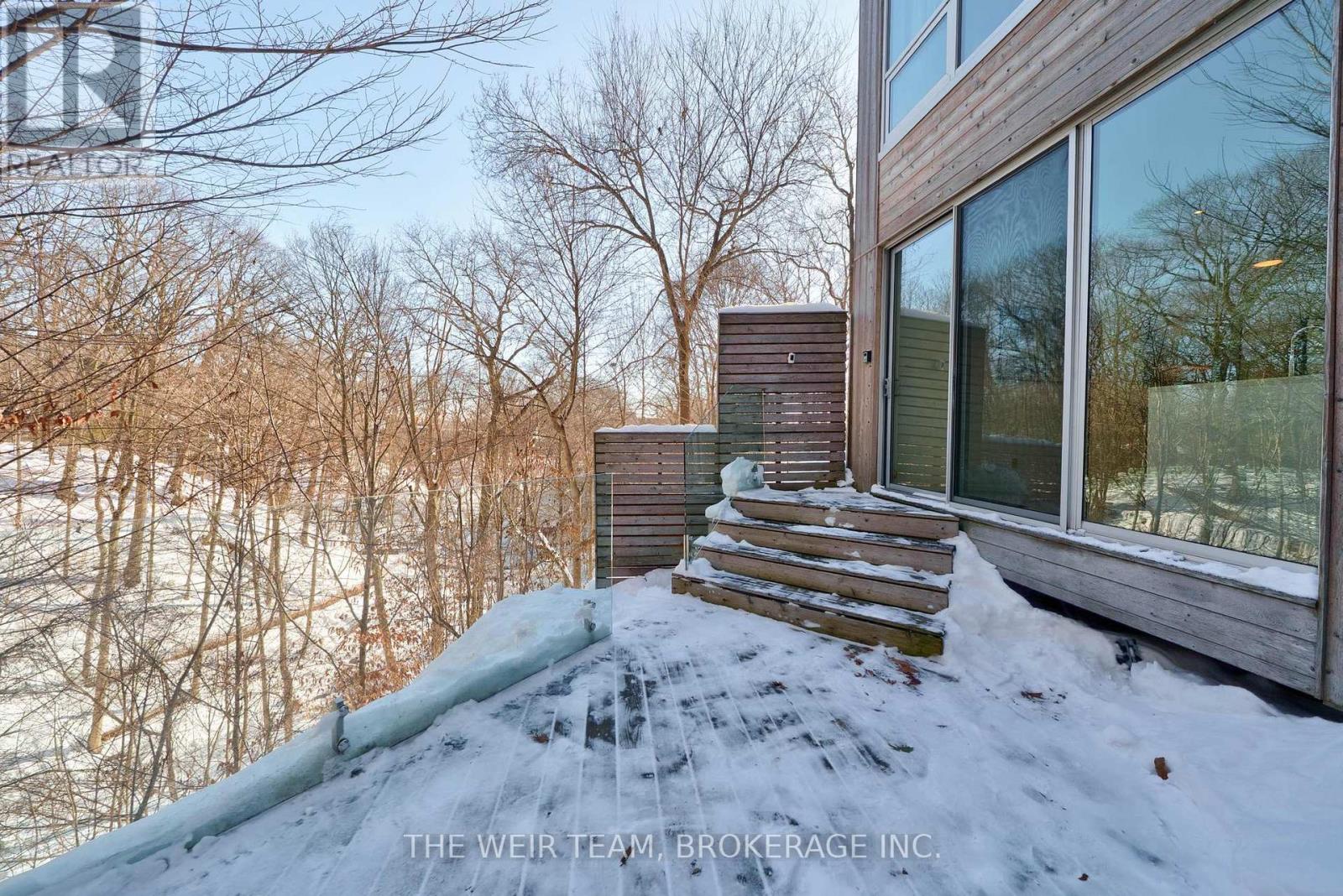 63 Wembley Drive, Toronto, Ontario  M4L 3C9 - Photo 30 - E12747906