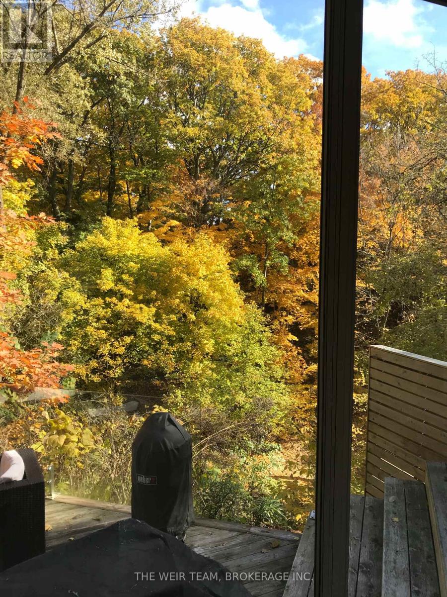 63 Wembley Drive, Toronto, Ontario  M4L 3C9 - Photo 41 - E12747906