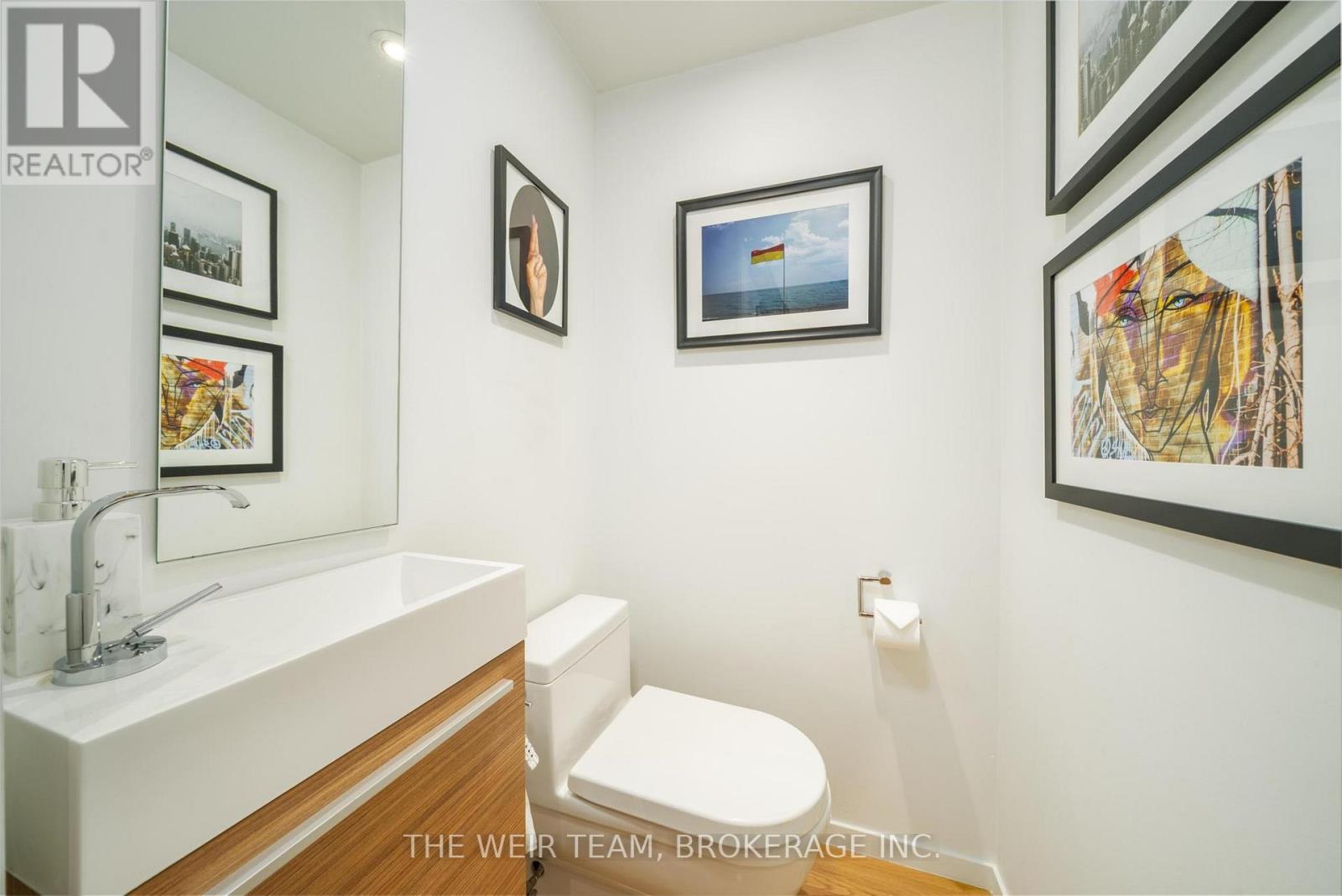 63 Wembley Drive, Toronto, Ontario  M4L 3C9 - Photo 7 - E12747906