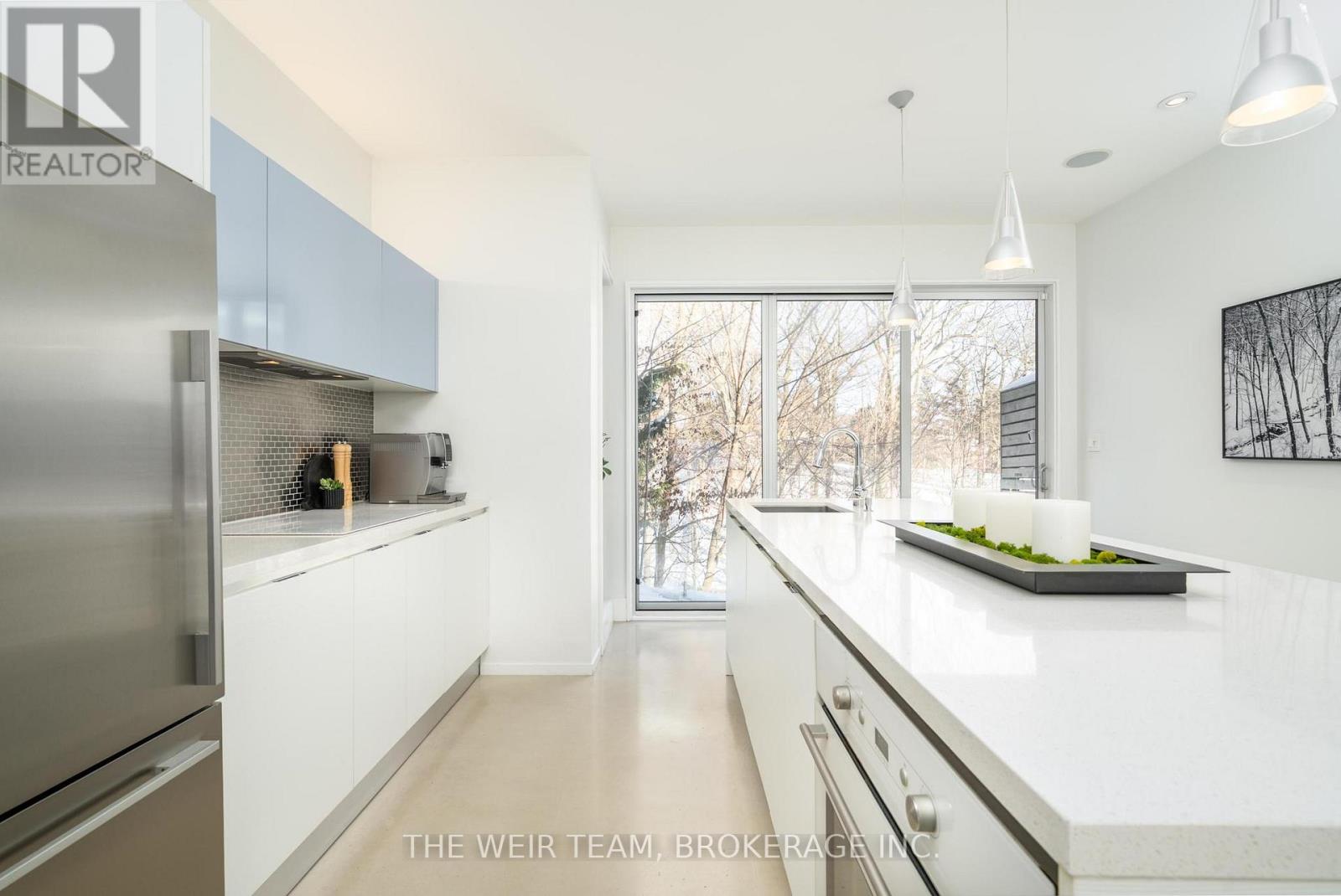 63 Wembley Drive, Toronto, Ontario  M4L 3C9 - Photo 8 - E12747906