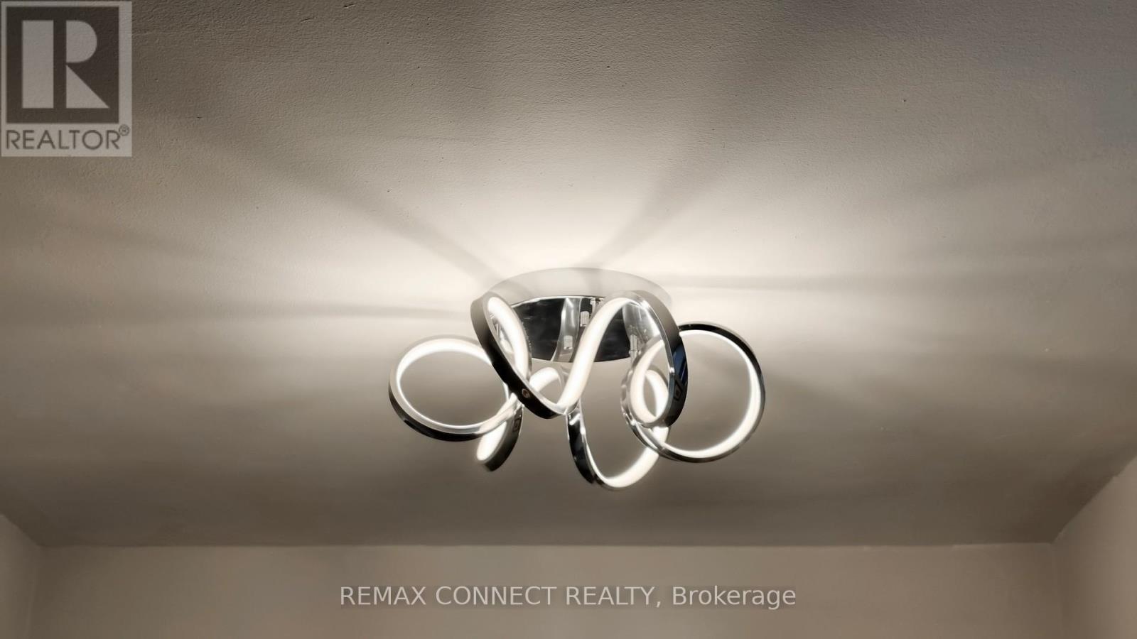 703 - 1145 Logan Avenue, Toronto, Ontario  M4K 3G9 - Photo 16 - E12747920