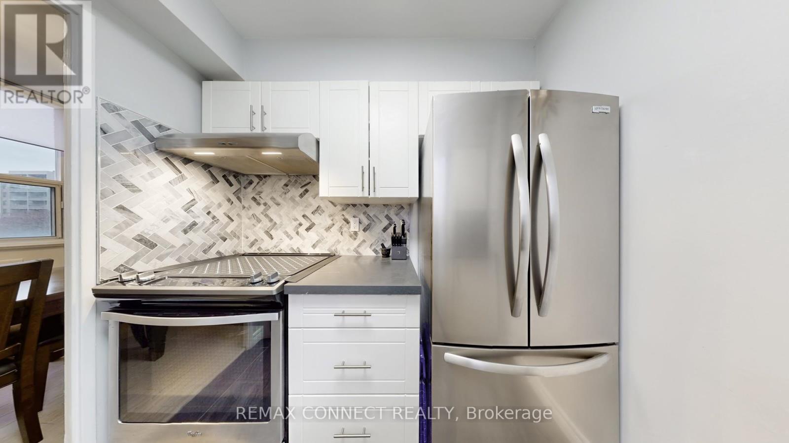 703 - 1145 Logan Avenue, Toronto, Ontario  M4K 3G9 - Photo 18 - E12747920