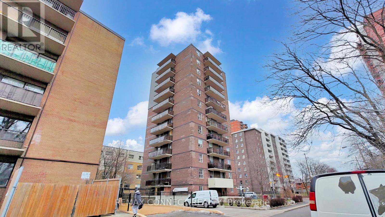 703 - 1145 Logan Avenue, Toronto, Ontario  M4K 3G9 - Photo 2 - E12747920