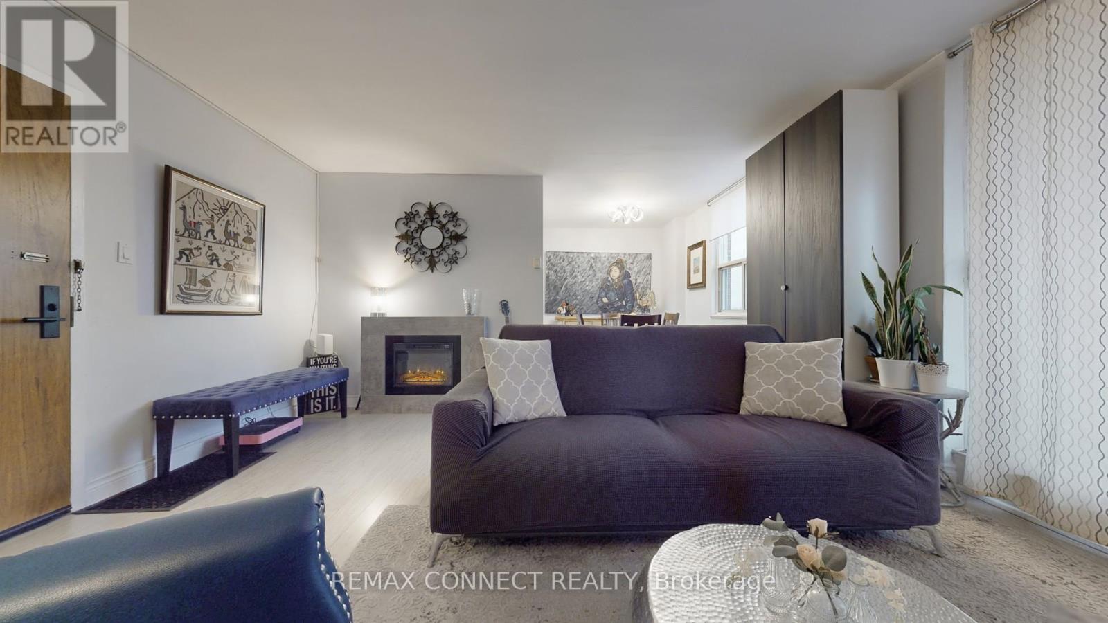 703 - 1145 Logan Avenue, Toronto, Ontario  M4K 3G9 - Photo 9 - E12747920