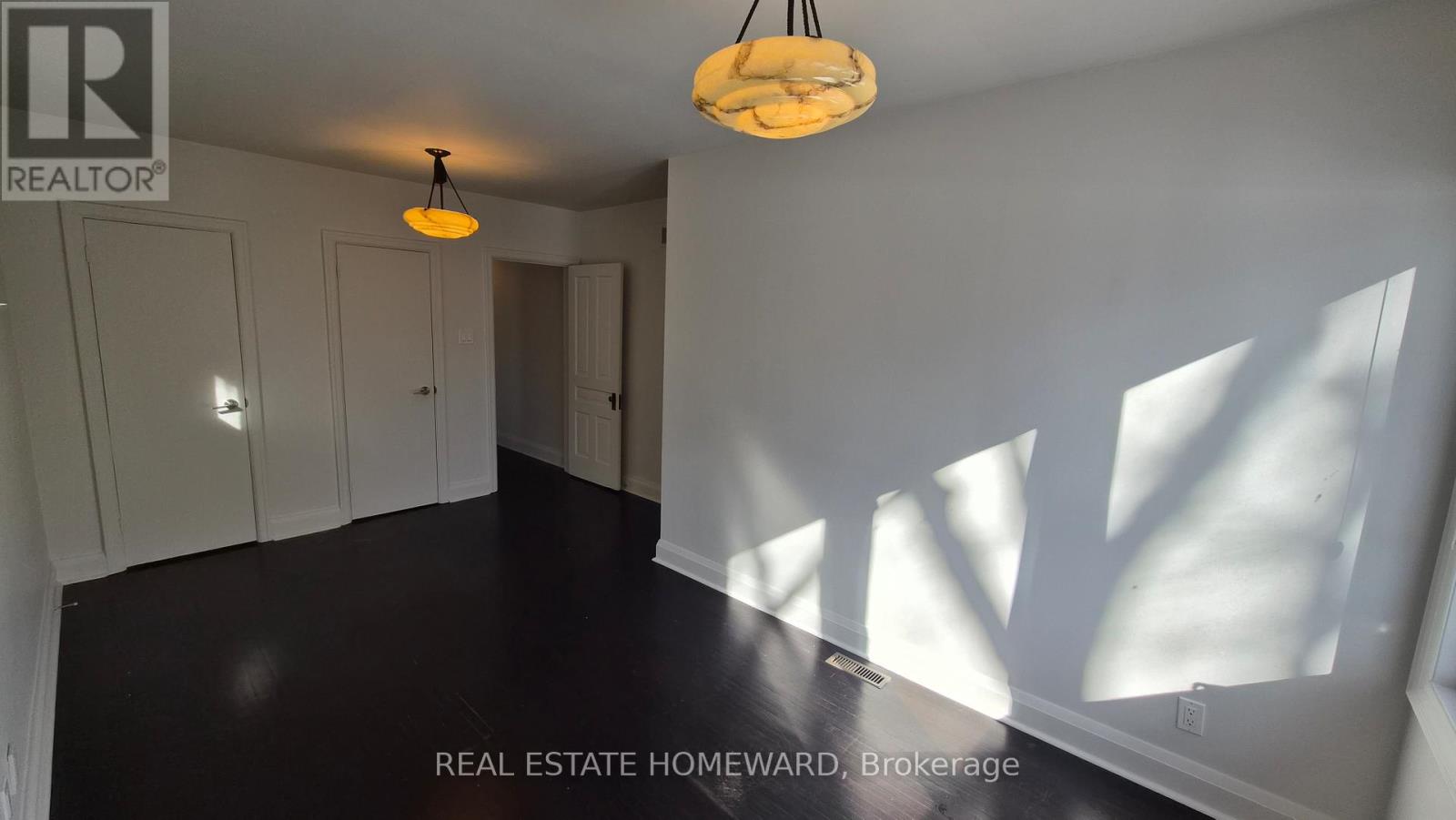 34 Wood Glen Road, Toronto (Birchcliffe-Cliffside), Ontario  M1N 2V9 - Photo 12 - E12747938