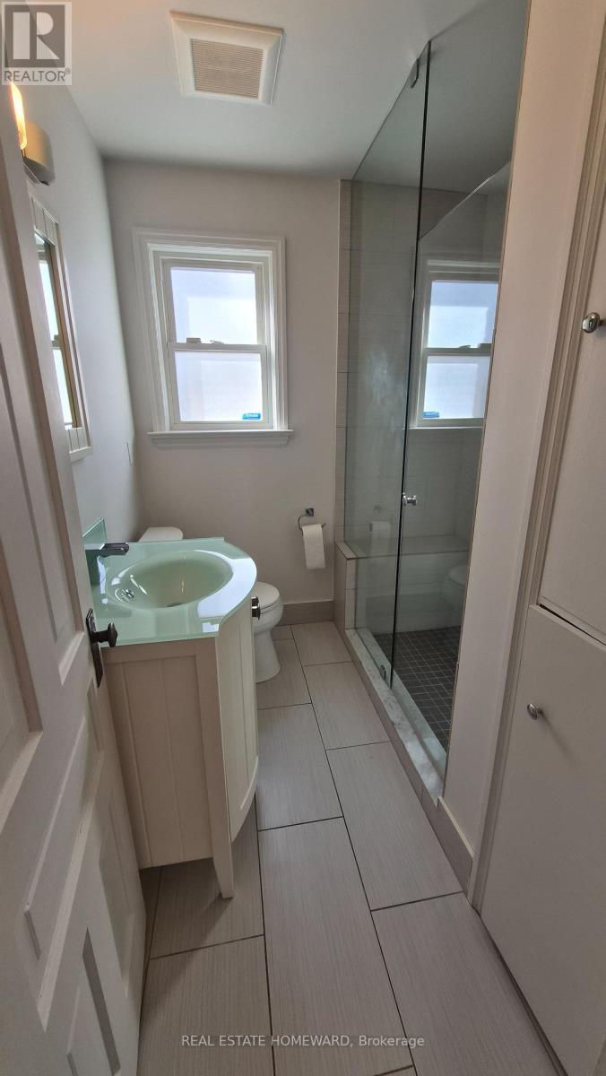 34 Wood Glen Road, Toronto (Birchcliffe-Cliffside), Ontario  M1N 2V9 - Photo 14 - E12747938