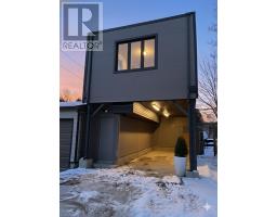 REAR - 67 WAYLAND AVENUE, Toronto, Ontario