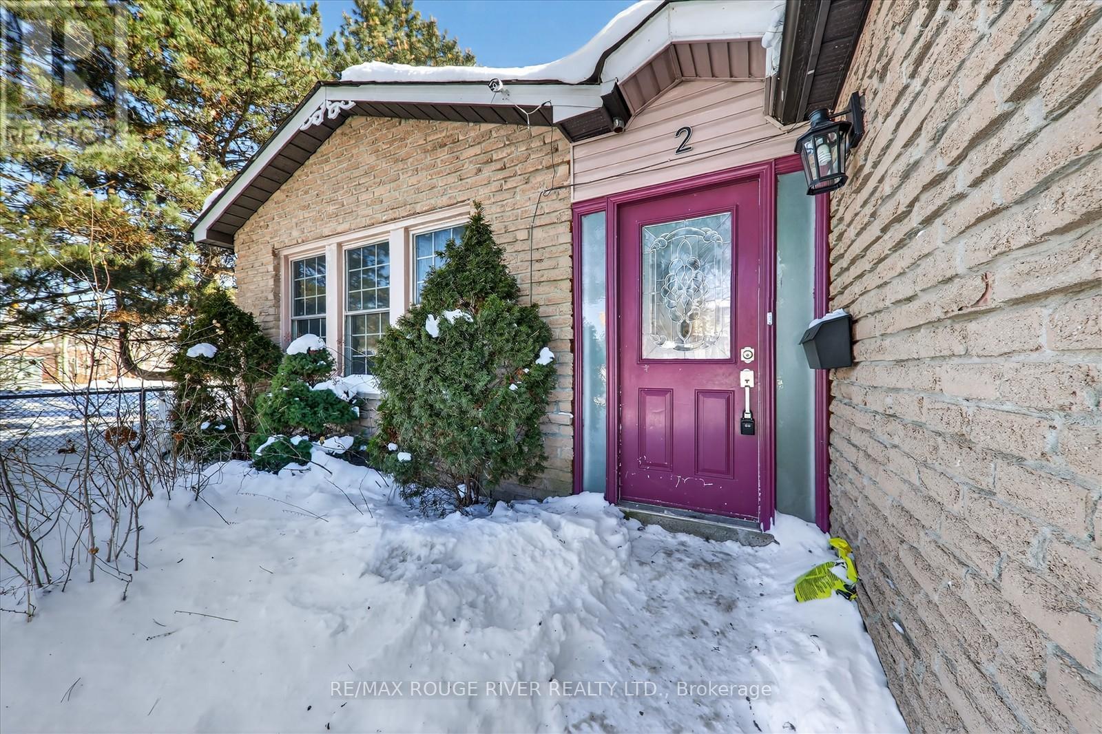 2 John Stoner Drive, Toronto, Ontario  M1B 3E7 - Photo 4 - E12748024