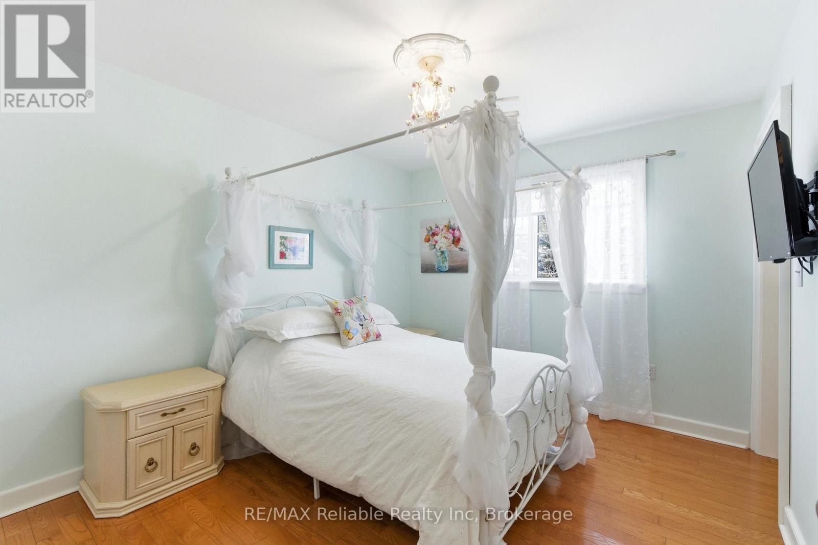 74767 Elm Crescent, Bluewater, Ontario  N0M 1G0 - Photo 30 - X12748092