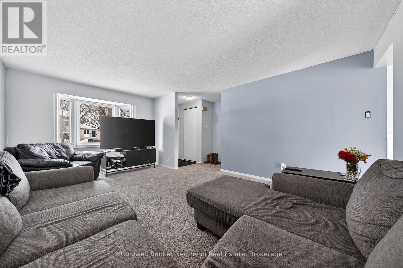 170 Ironwood Road, Guelph, Ontario  N1G 3R4 - Photo 4 - X12748114