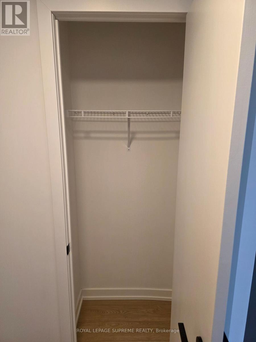 1504 - 35 Parliament Street, Toronto (Waterfront Communities), Ontario  M6P 2T3 - Photo 4 - C12721812