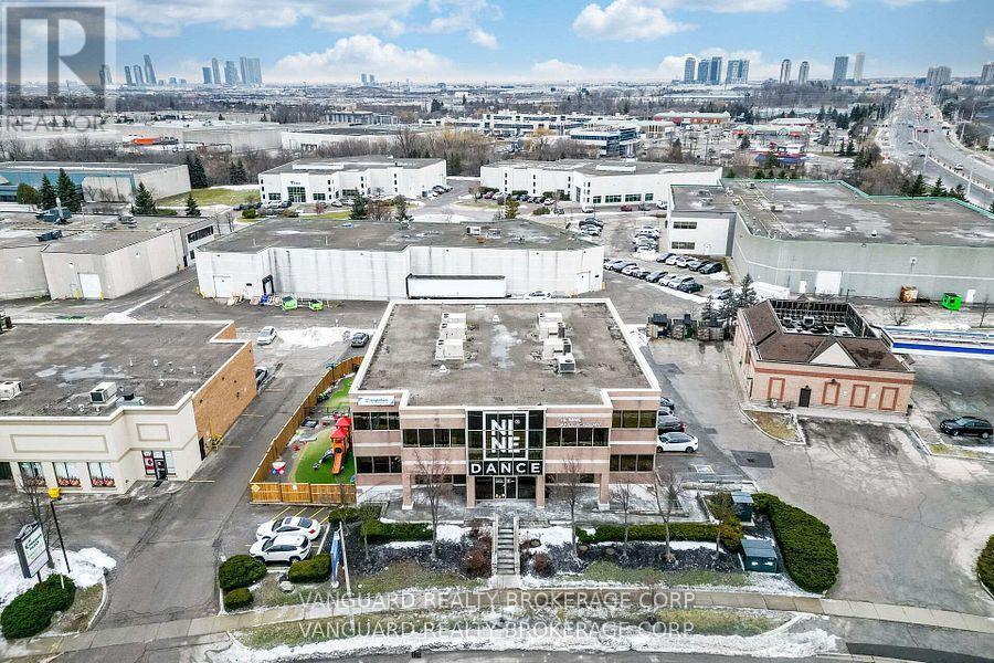 2nd Floor - 2077 Rutherford Road, Vaughan, Ontario  L4K 2N3 - Photo 3 - N12747794