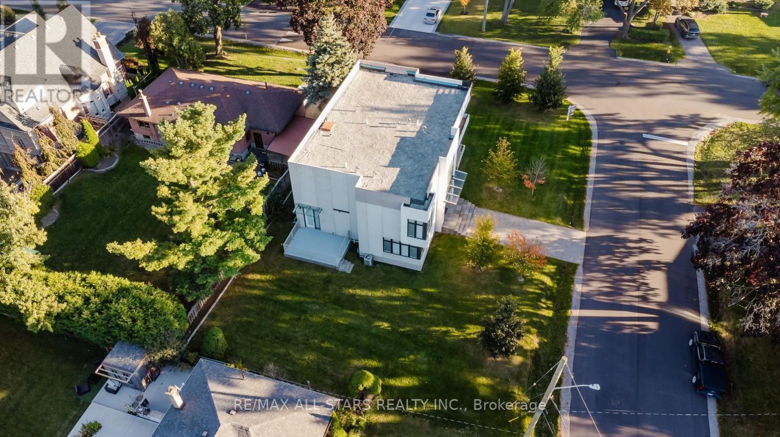 26 Lancer Drive, Vaughan, Ontario  L6A 1E1 - Photo 35 - N12747808