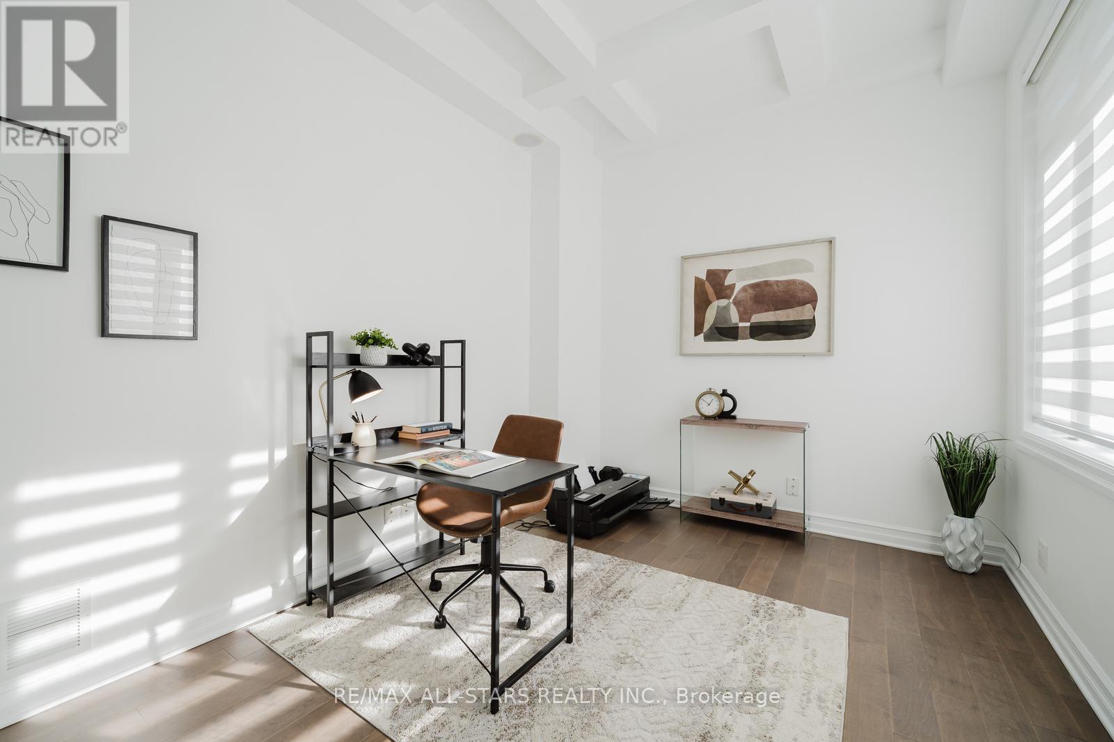 26 Lancer Drive, Vaughan, Ontario  L6A 1E1 - Photo 9 - N12747808