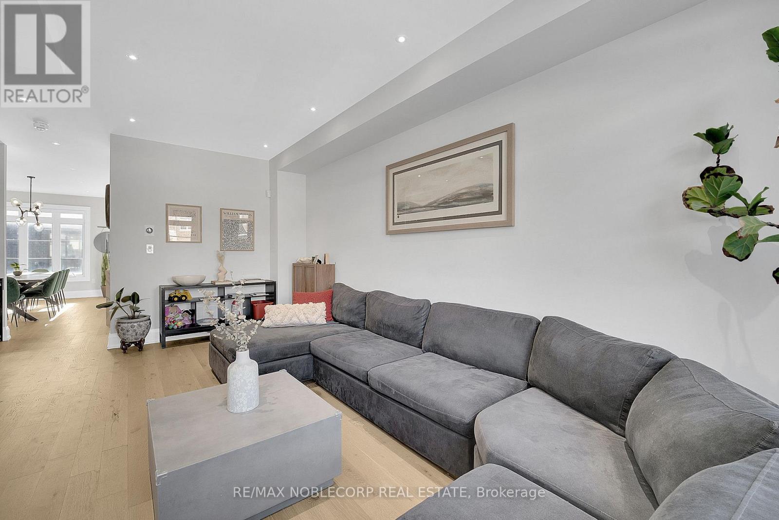 93 Sandwell Street, Vaughan, Ontario  L4H 4R2 - Photo 12 - N12747816