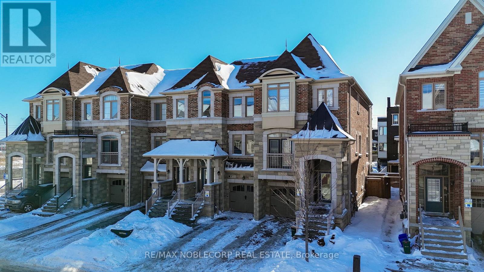 93 Sandwell Street, Vaughan, Ontario  L4H 4R2 - Photo 3 - N12747816