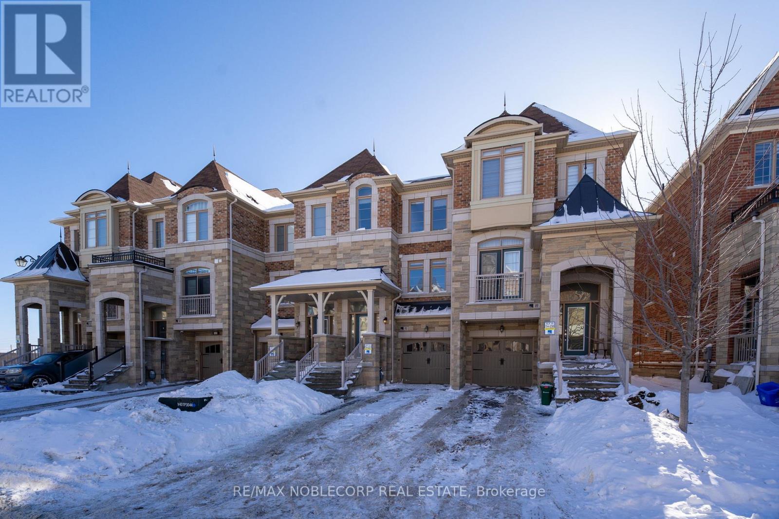 93 Sandwell Street, Vaughan, Ontario  L4H 4R2 - Photo 4 - N12747816