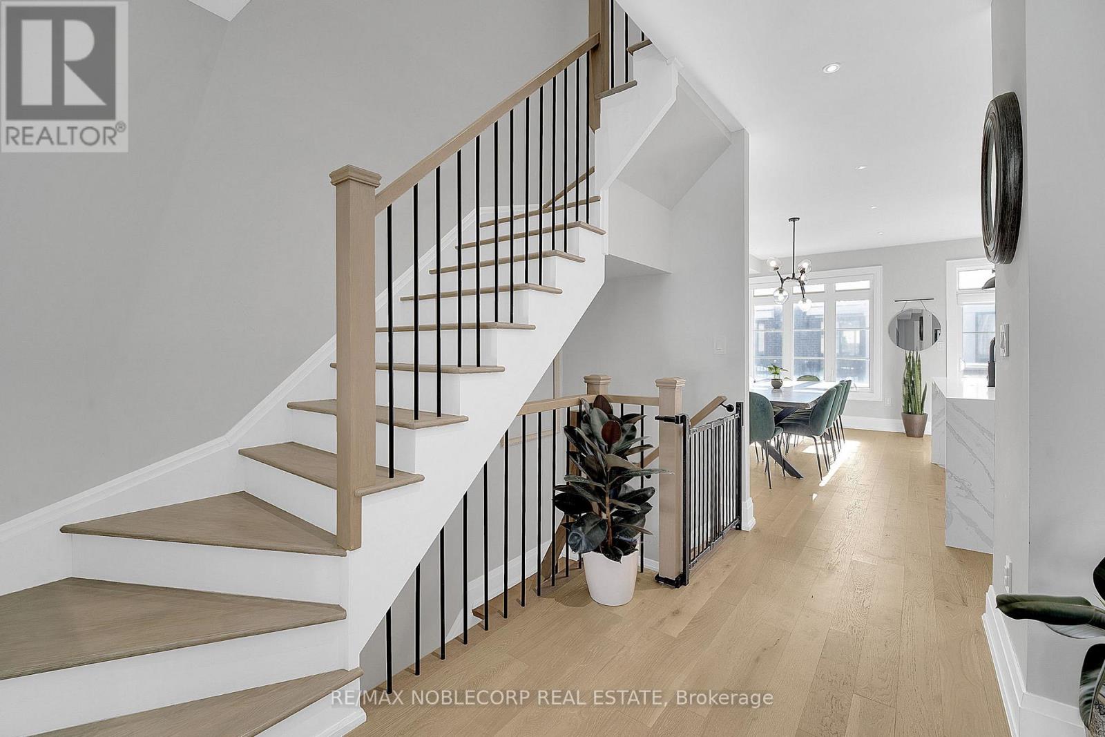 93 Sandwell Street, Vaughan, Ontario  L4H 4R2 - Photo 9 - N12747816