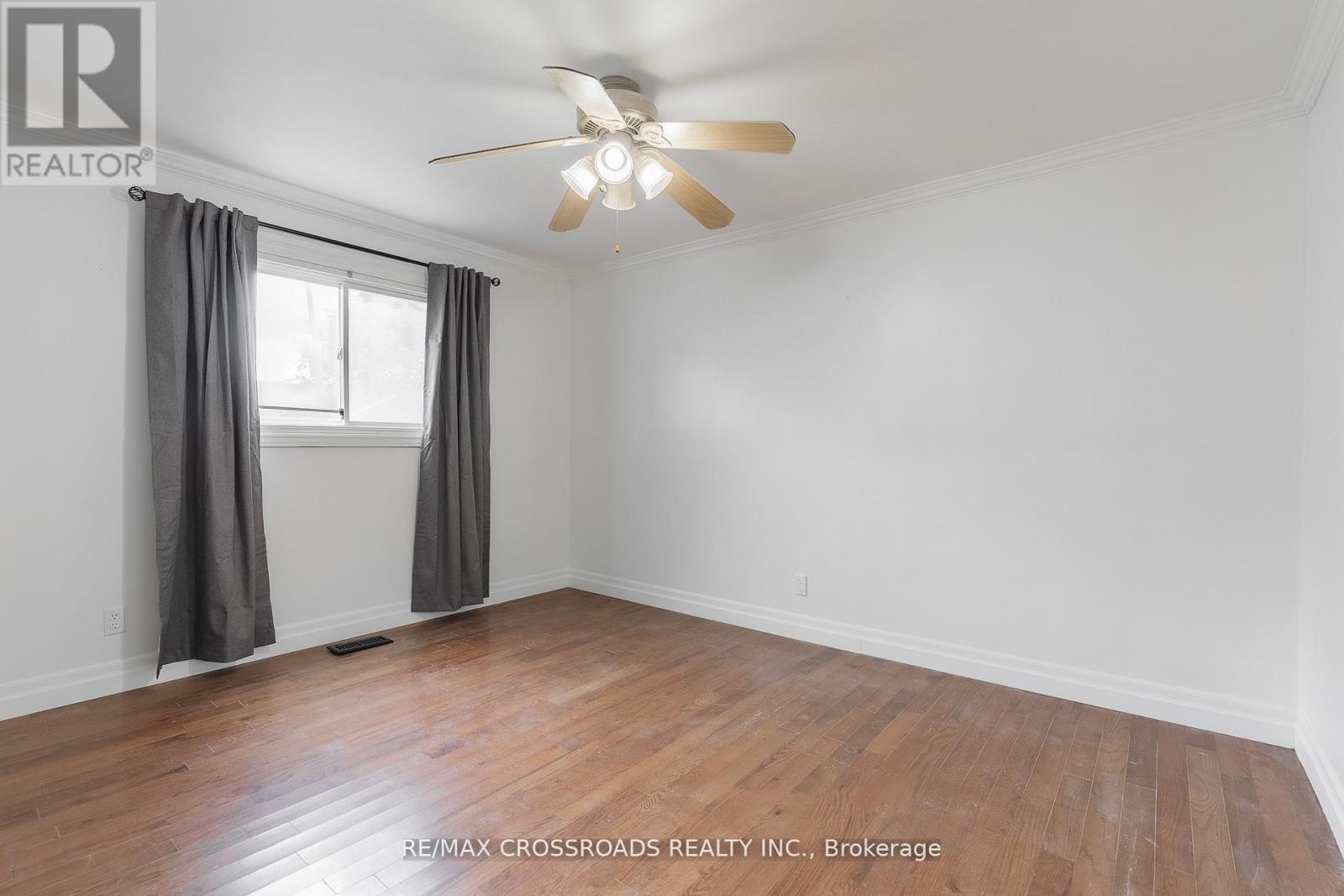 324 Tampa Drive, Georgina, Ontario  L4P 3A4 - Photo 15 - N12747940