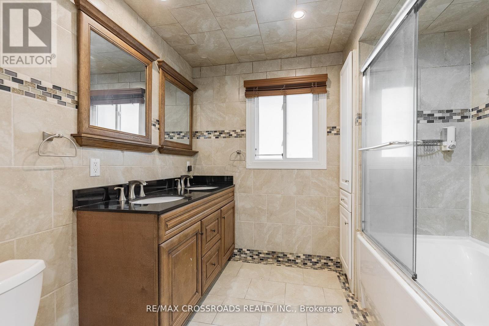 324 Tampa Drive, Georgina, Ontario  L4P 3A4 - Photo 20 - N12747940