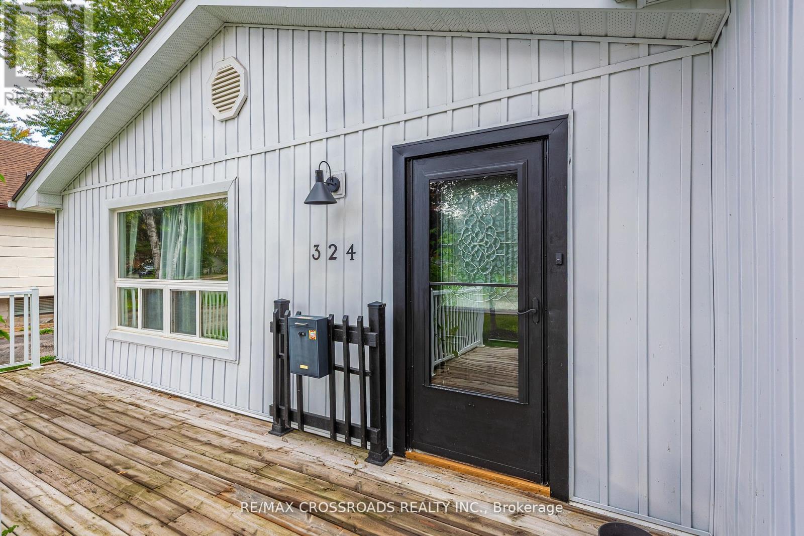 324 Tampa Drive, Georgina, Ontario  L4P 3A4 - Photo 3 - N12747940