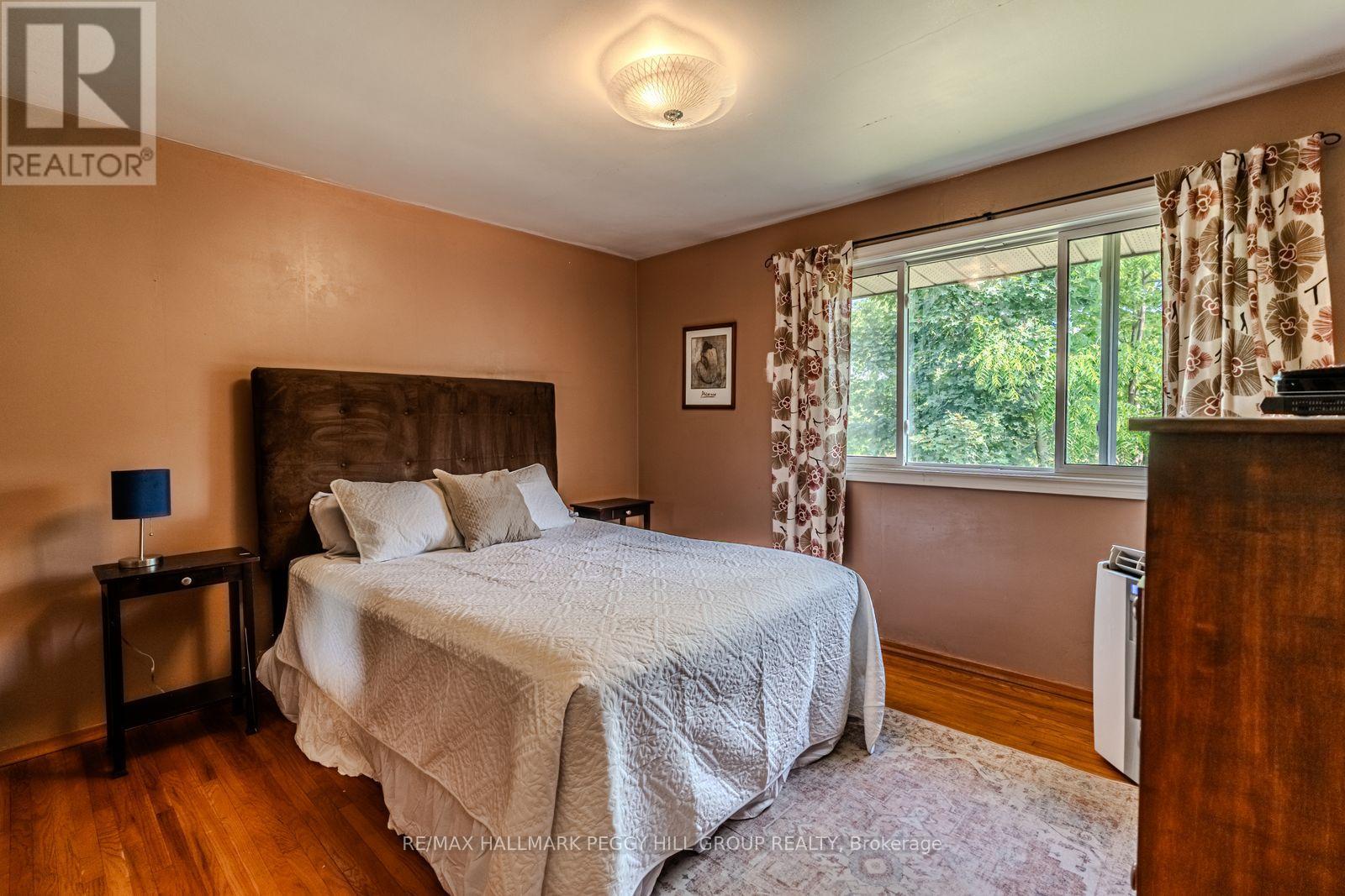 250 Sunnybrae Avenue, Innisfil, Ontario  L9S 1J1 - Photo 5 - N12747958