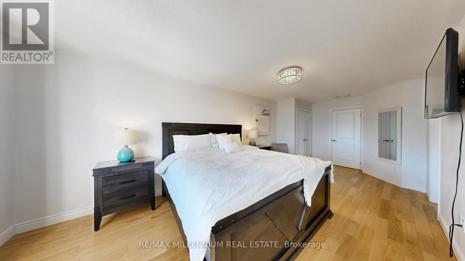 53 Zenith Avenue, Vaughan, Ontario  L4H 4L1 - Photo 23 - N12748018