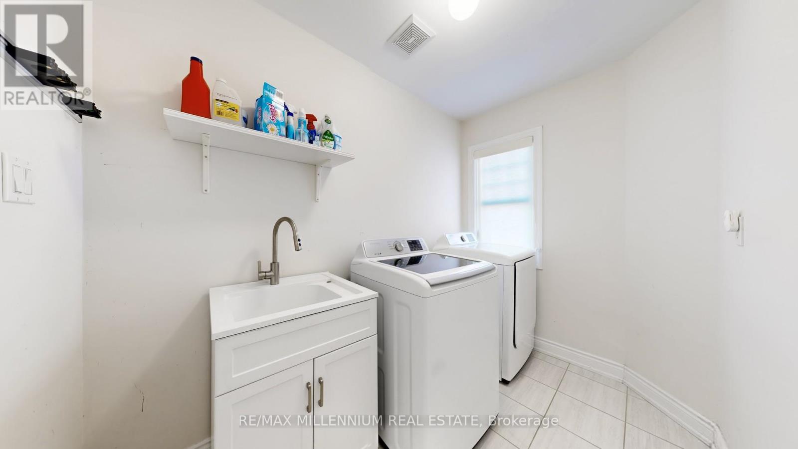 53 Zenith Avenue, Vaughan, Ontario  L4H 4L1 - Photo 35 - N12748018