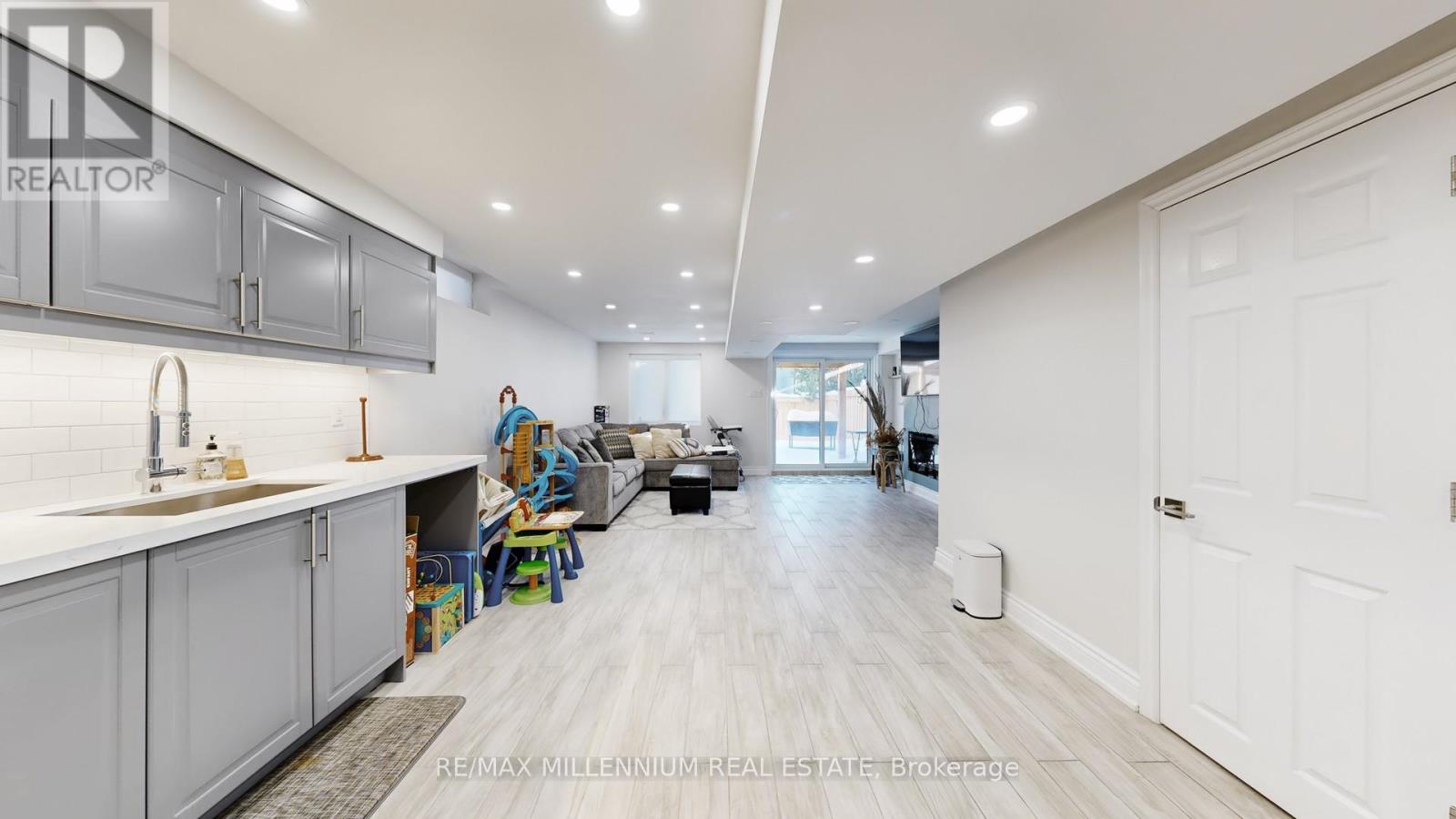 53 Zenith Avenue, Vaughan, Ontario  L4H 4L1 - Photo 36 - N12748018