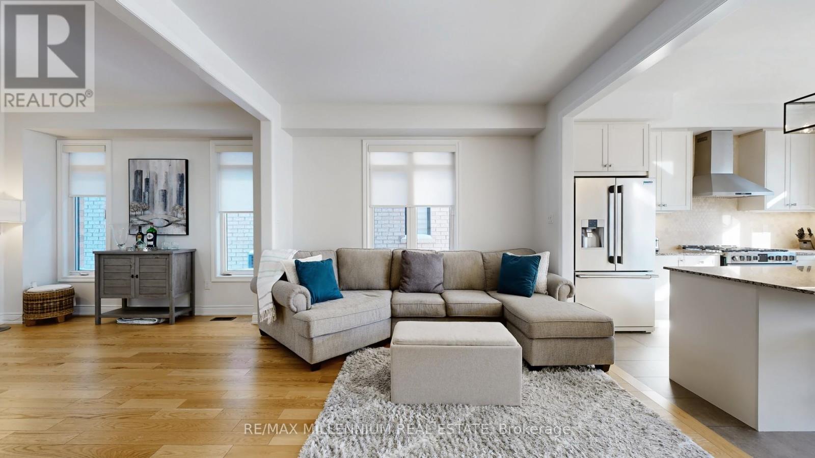 53 Zenith Avenue, Vaughan, Ontario  L4H 4L1 - Photo 7 - N12748018