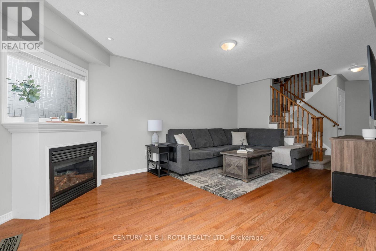 35 Mccann Lane, Essa (Angus), Ontario  L0M 1B4 - Photo 12 - N12748038