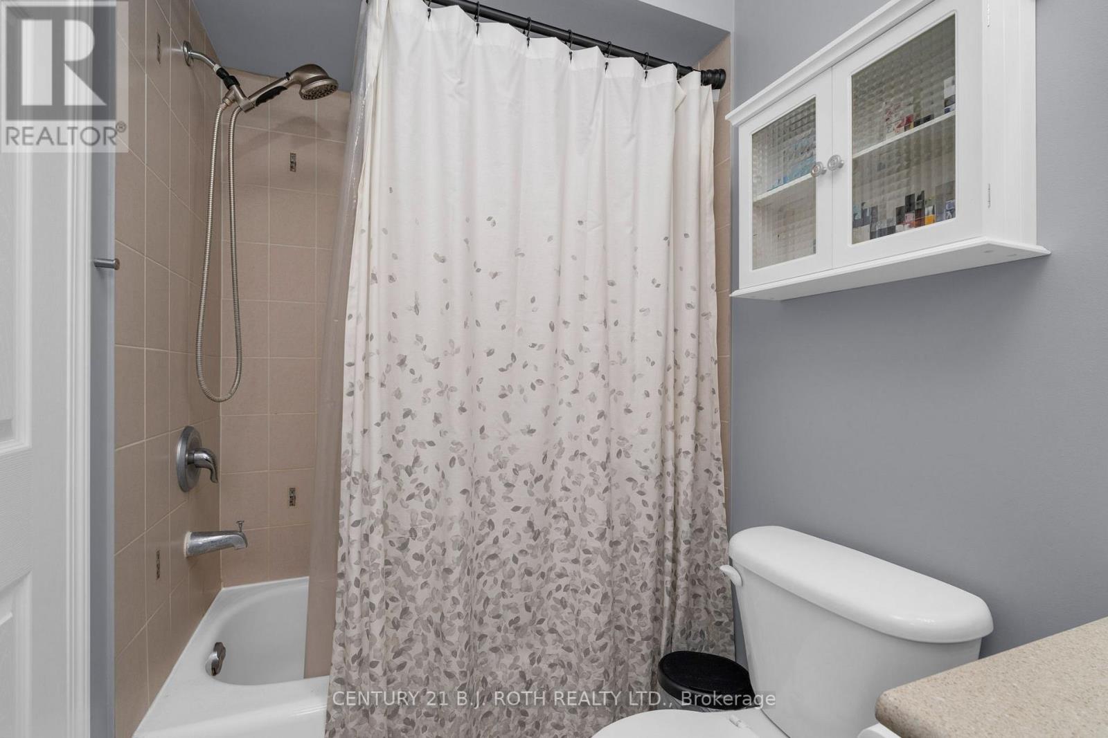 35 Mccann Lane, Essa (Angus), Ontario  L0M 1B4 - Photo 17 - N12748038