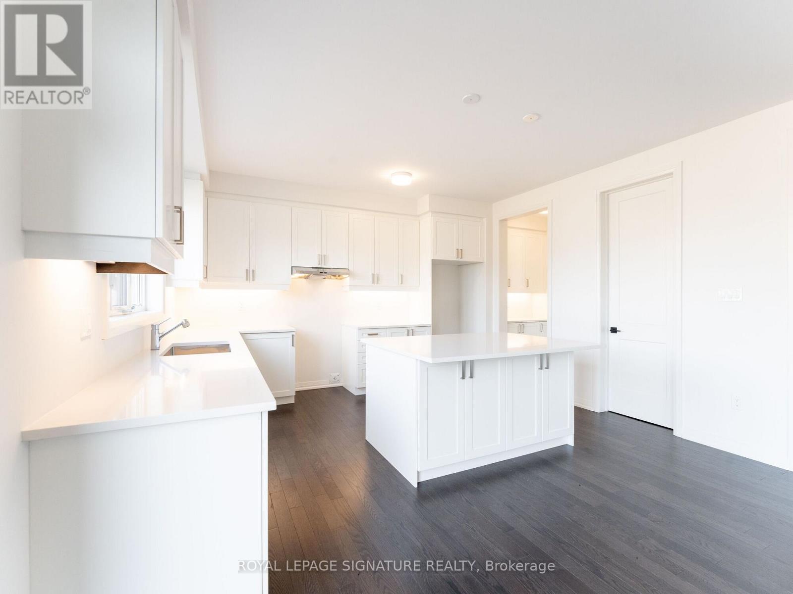 4 Mayflower Garden, Adjala-Tosorontio (Colgan), Ontario  L0G 1W0 - Photo 12 - N12748040