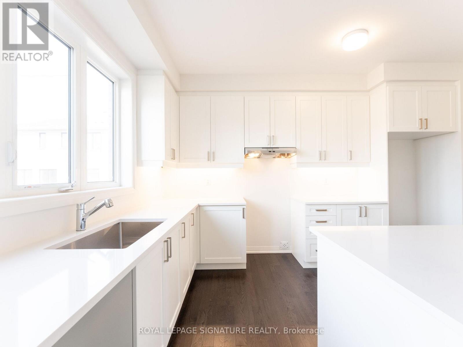 4 Mayflower Garden, Adjala-Tosorontio (Colgan), Ontario  L0G 1W0 - Photo 15 - N12748040