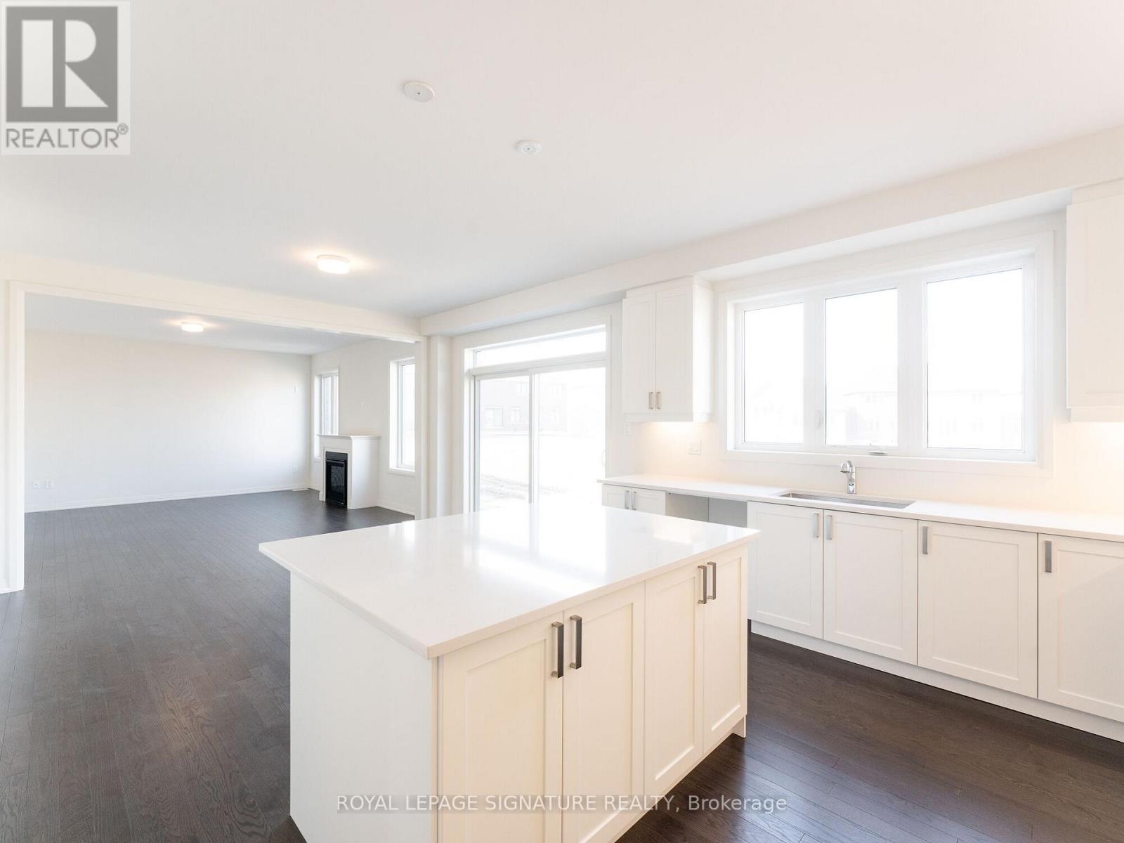 4 Mayflower Garden, Adjala-Tosorontio (Colgan), Ontario  L0G 1W0 - Photo 16 - N12748040