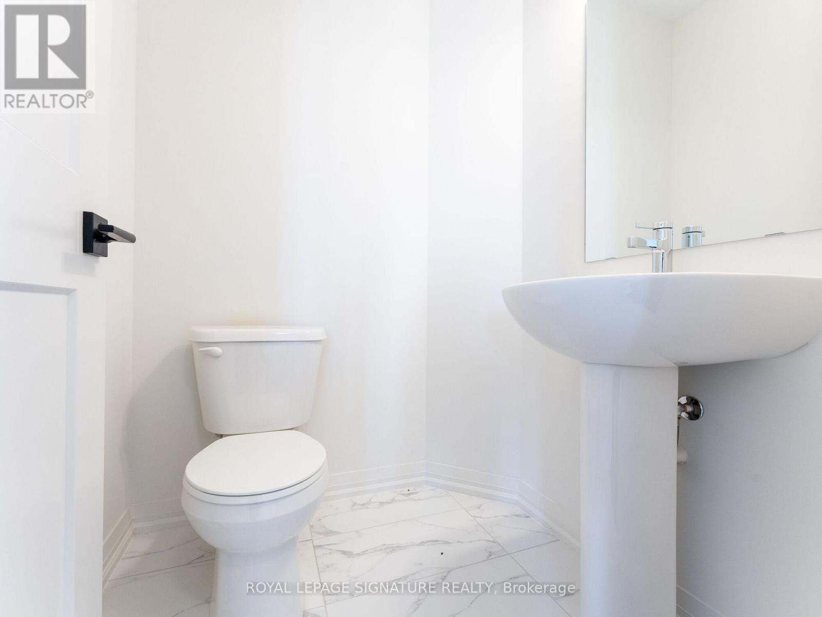 4 Mayflower Garden, Adjala-Tosorontio (Colgan), Ontario  L0G 1W0 - Photo 19 - N12748040