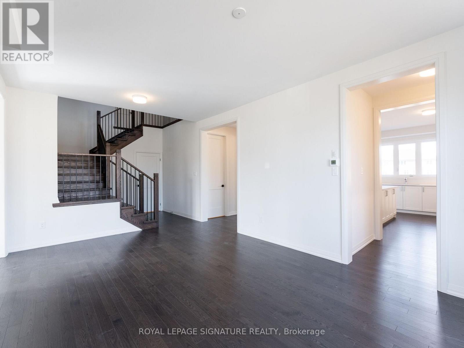 4 Mayflower Garden, Adjala-Tosorontio (Colgan), Ontario  L0G 1W0 - Photo 8 - N12748040